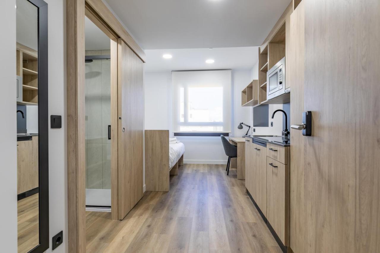 Micampus Xaudaro Student Residence Madrid Eksteriør billede