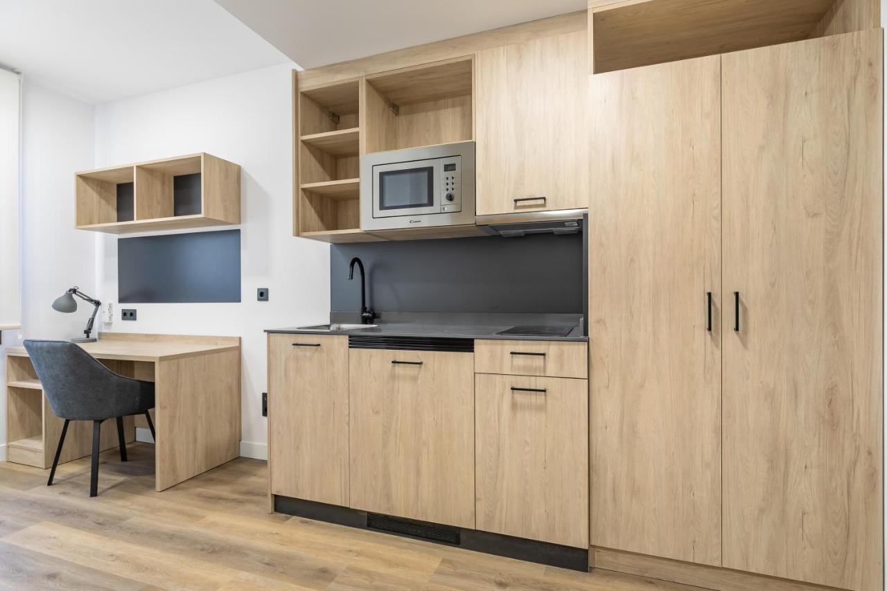Micampus Xaudaro Student Residence Madrid Eksteriør billede